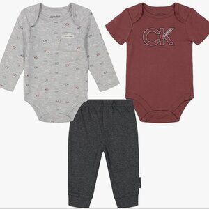 Calvin Klein Baby 12 and18M 3-Piece Set Gray CK Logo Bodysuit Pants Outfit NWT